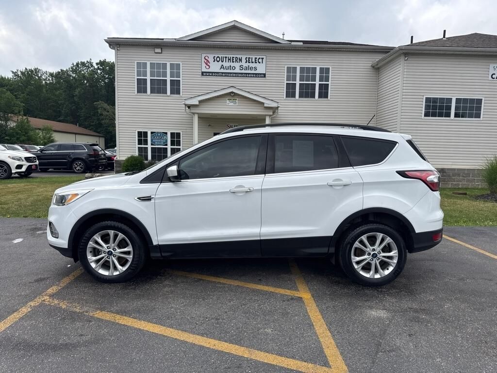 2018 FORD Escape