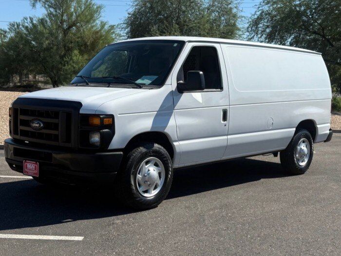 2011 FORD E-250