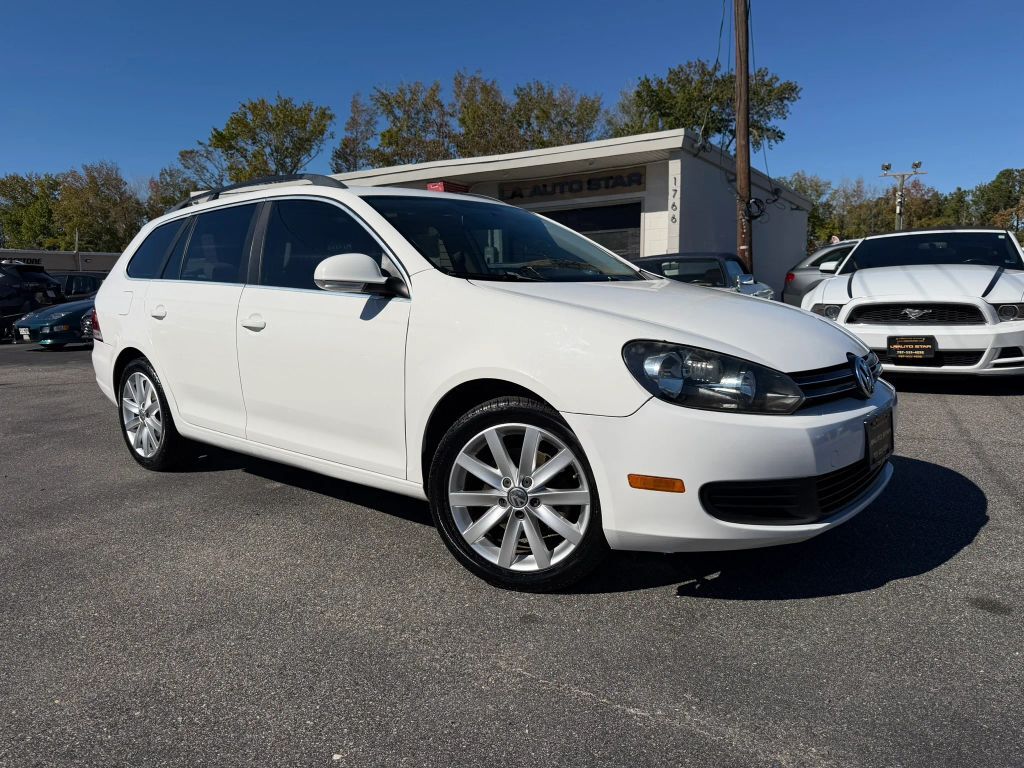 2010 VOLKSWAGEN Jetta Wagon