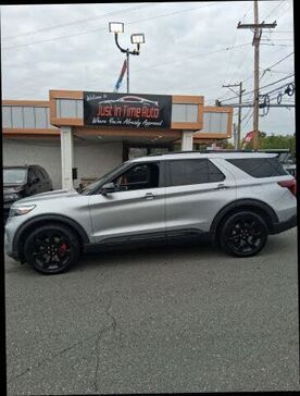 2021 FORD Explorer