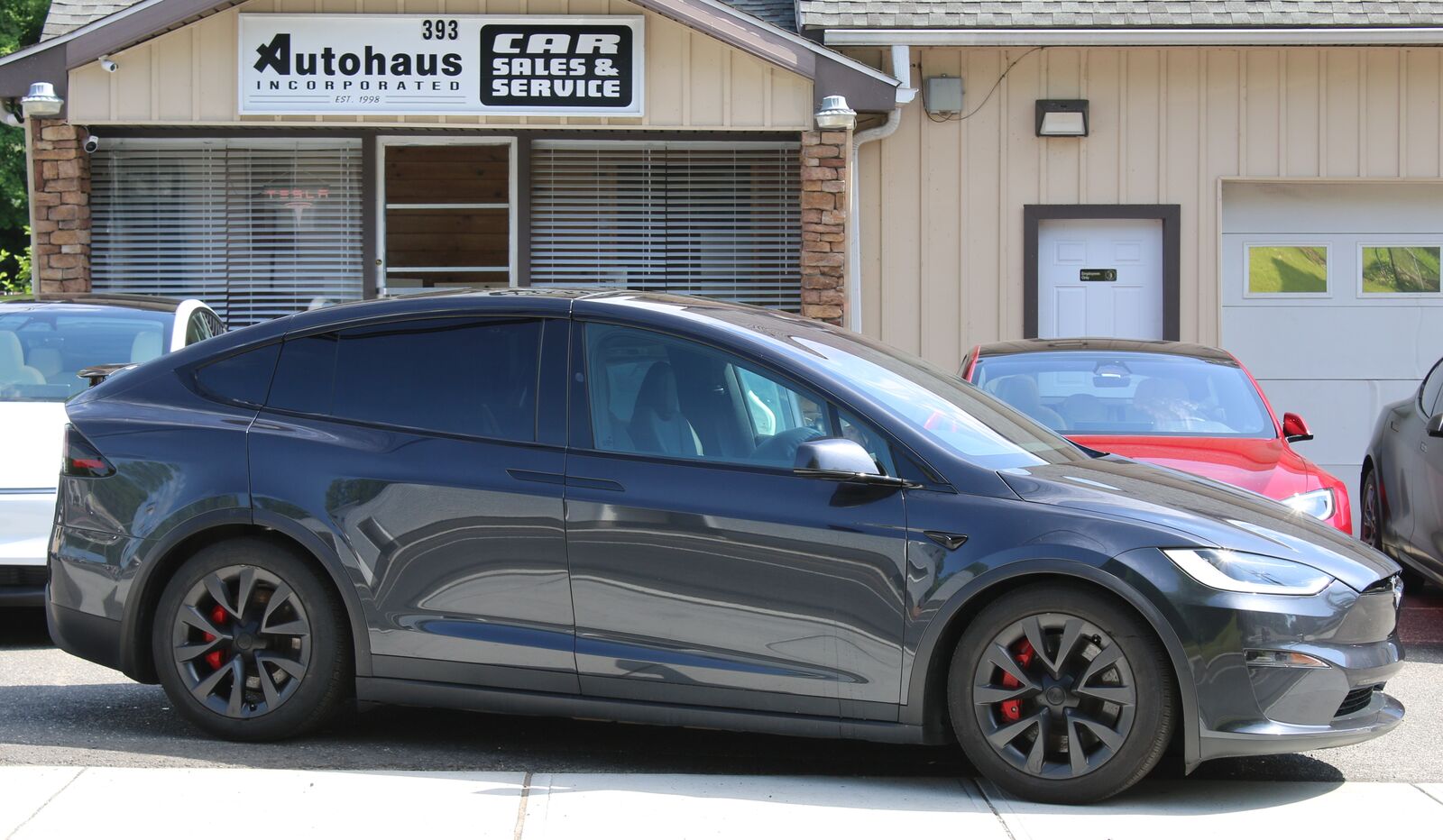 2024 TESLA Model X