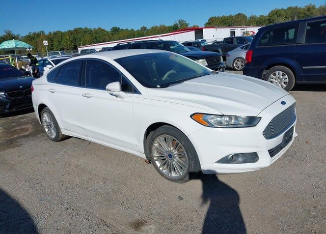 2016 FORD Fusion