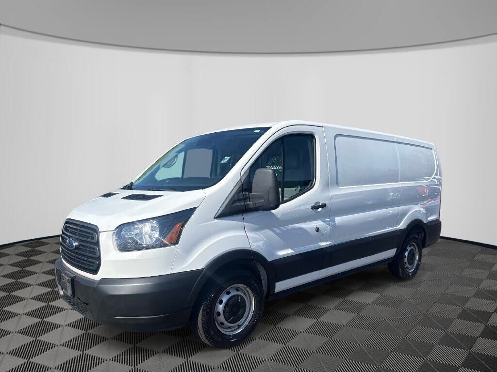 2019 FORD Transit