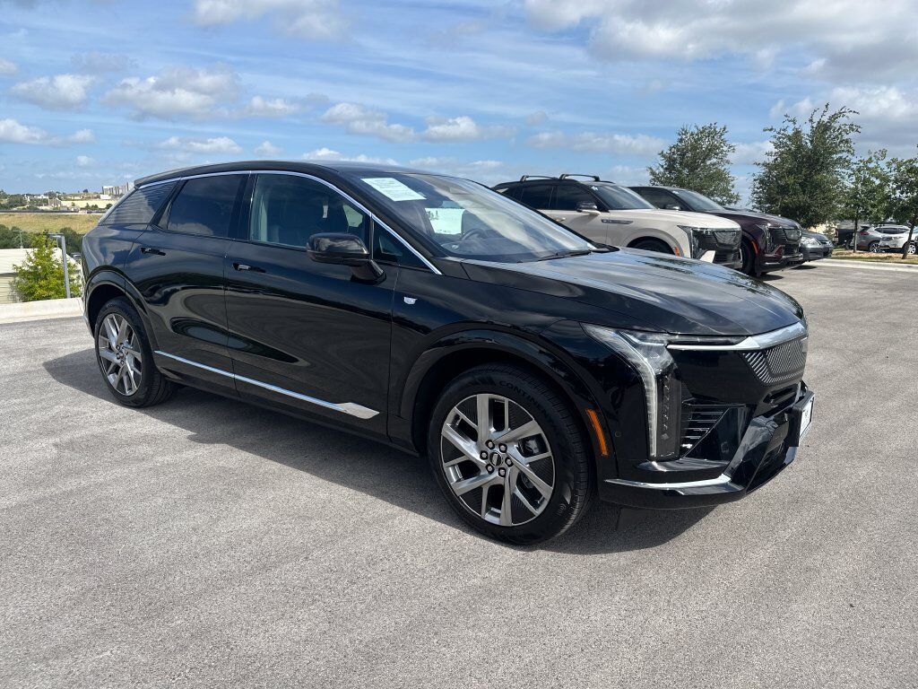2025 CADILLAC Optiq
