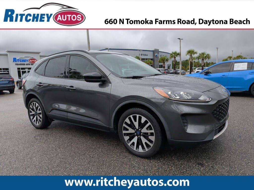 2020 FORD Escape