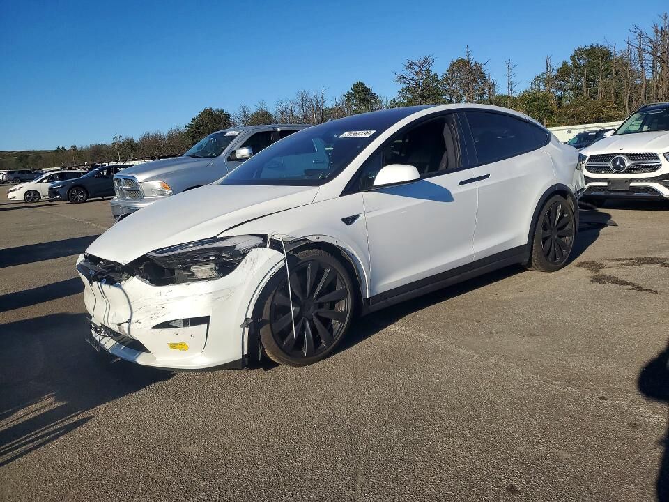 2022 TESLA Model X
