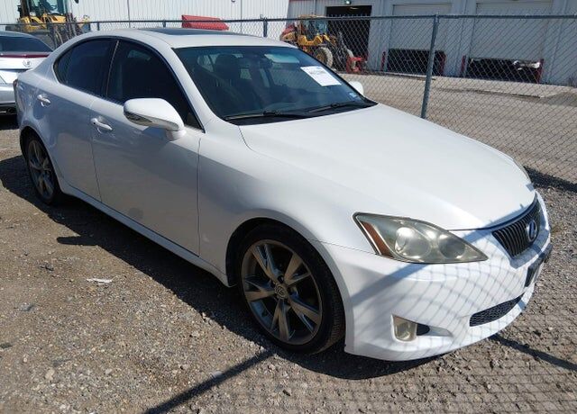 2009 LEXUS IS