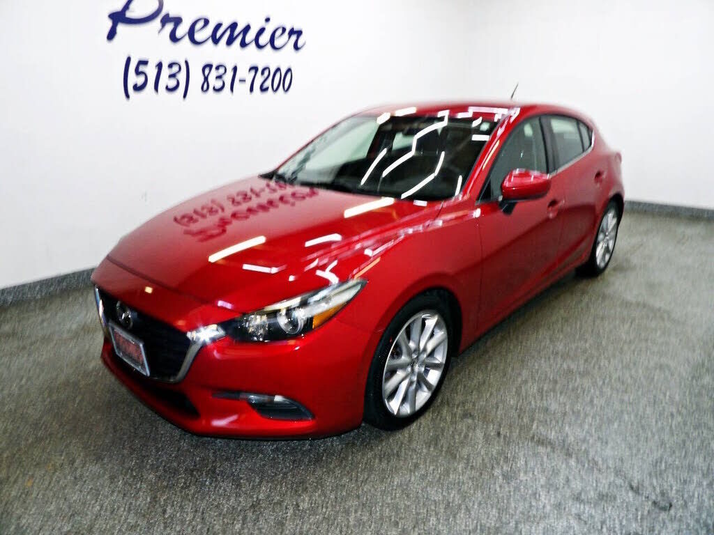 2017 MAZDA Mazda3