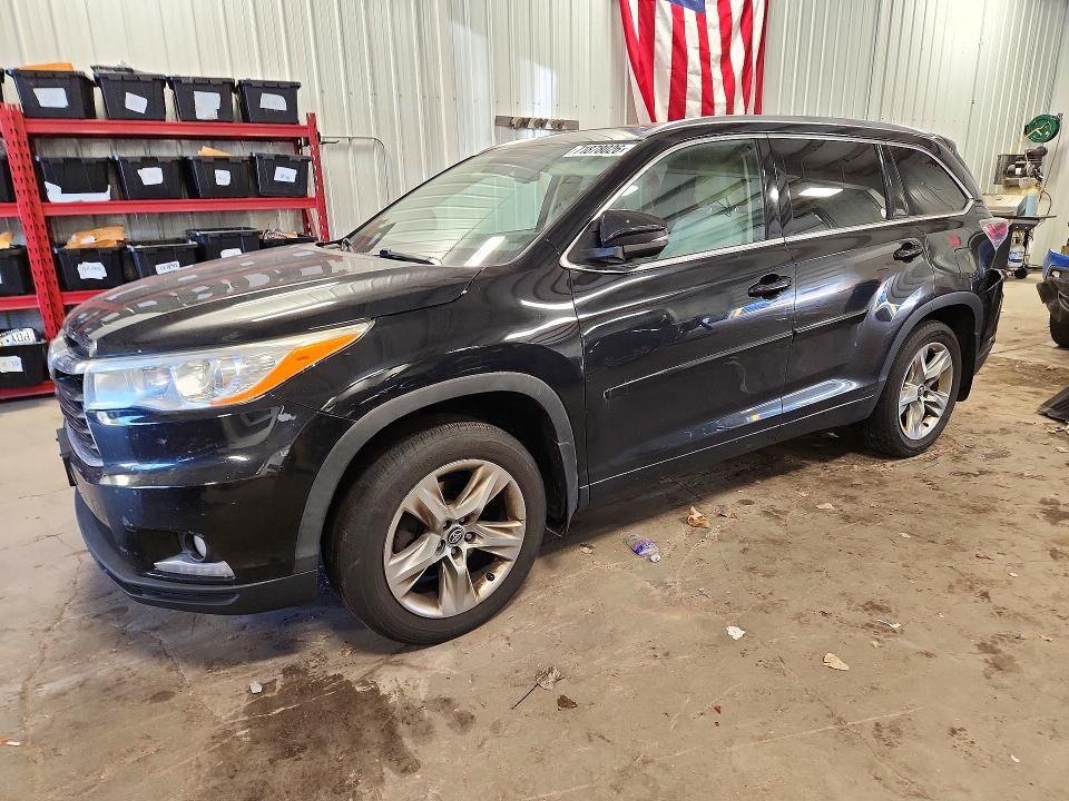2016 TOYOTA Highlander