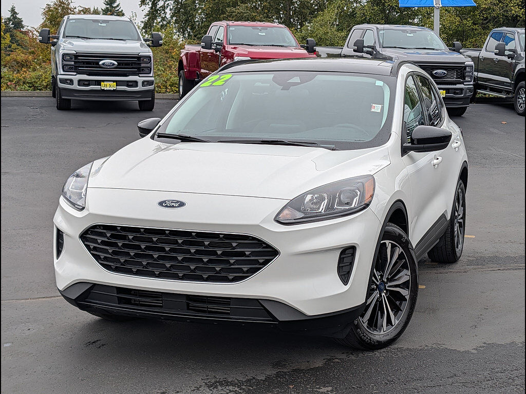 2022 FORD Escape