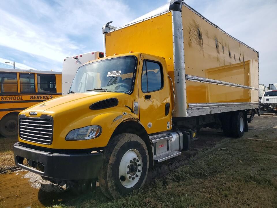 2022 FREIGHTLINER M2
