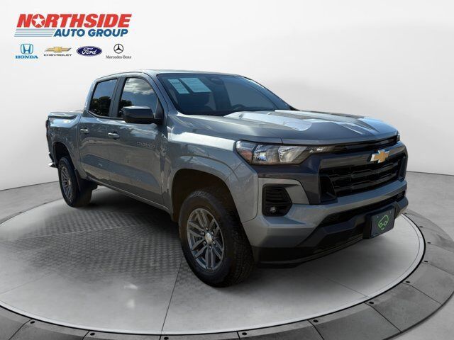 2024 CHEVROLET Colorado