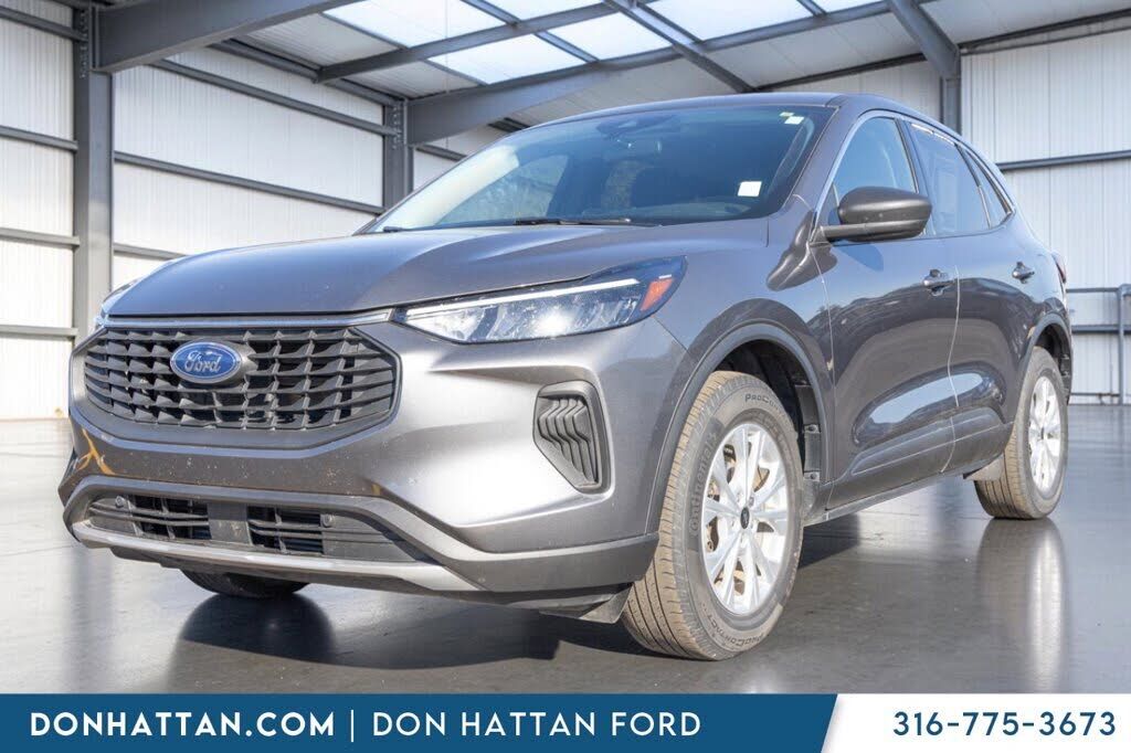 2023 FORD Escape