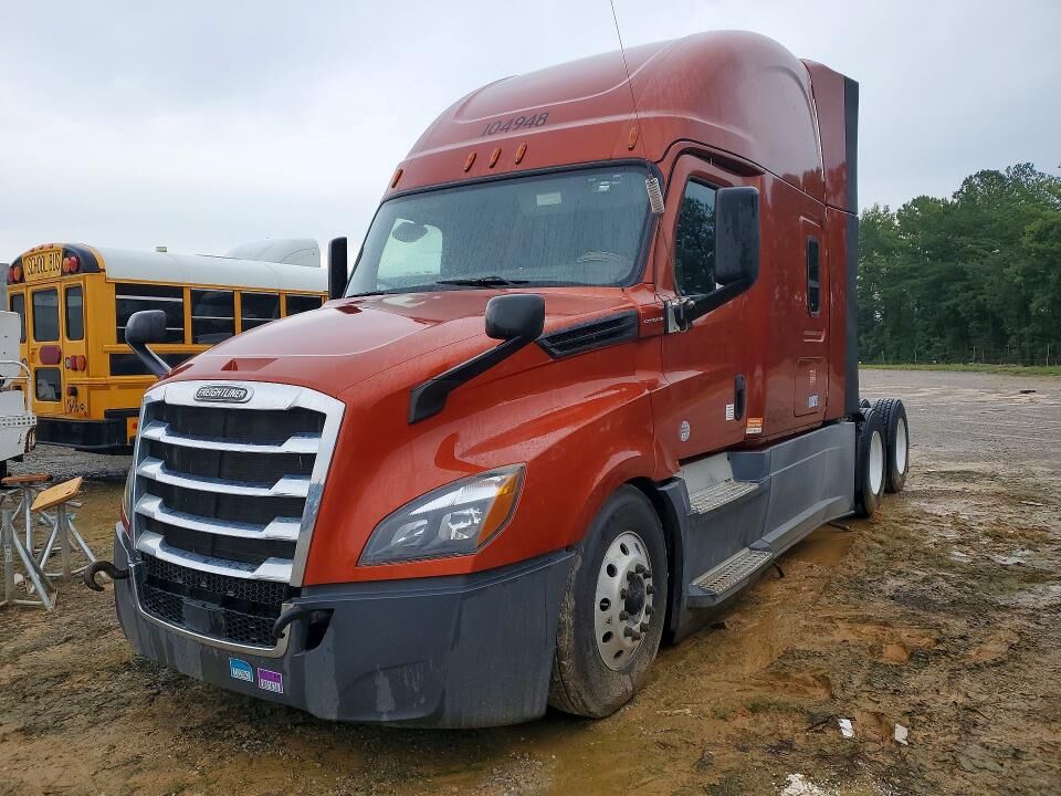 2019 FREIGHTLINER New Cascadia 126" Sleepercab