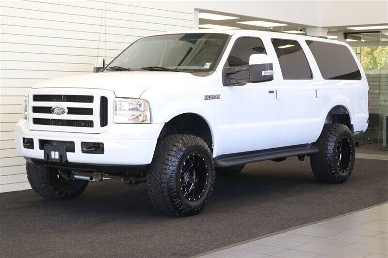 2005 FORD Excursion