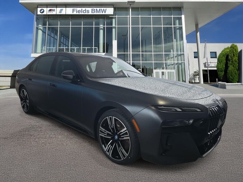 2023 BMW i7