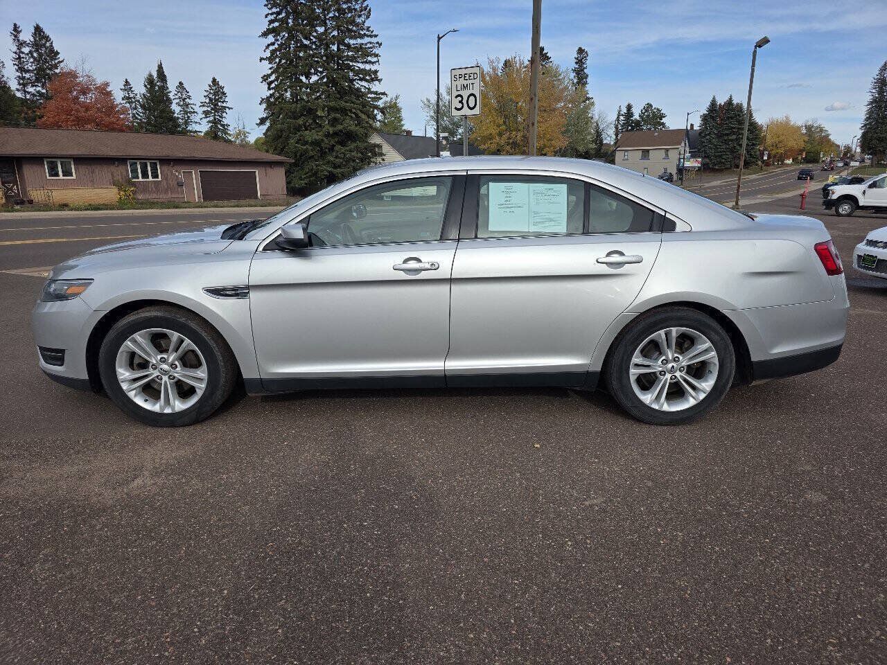 2015 FORD Taurus