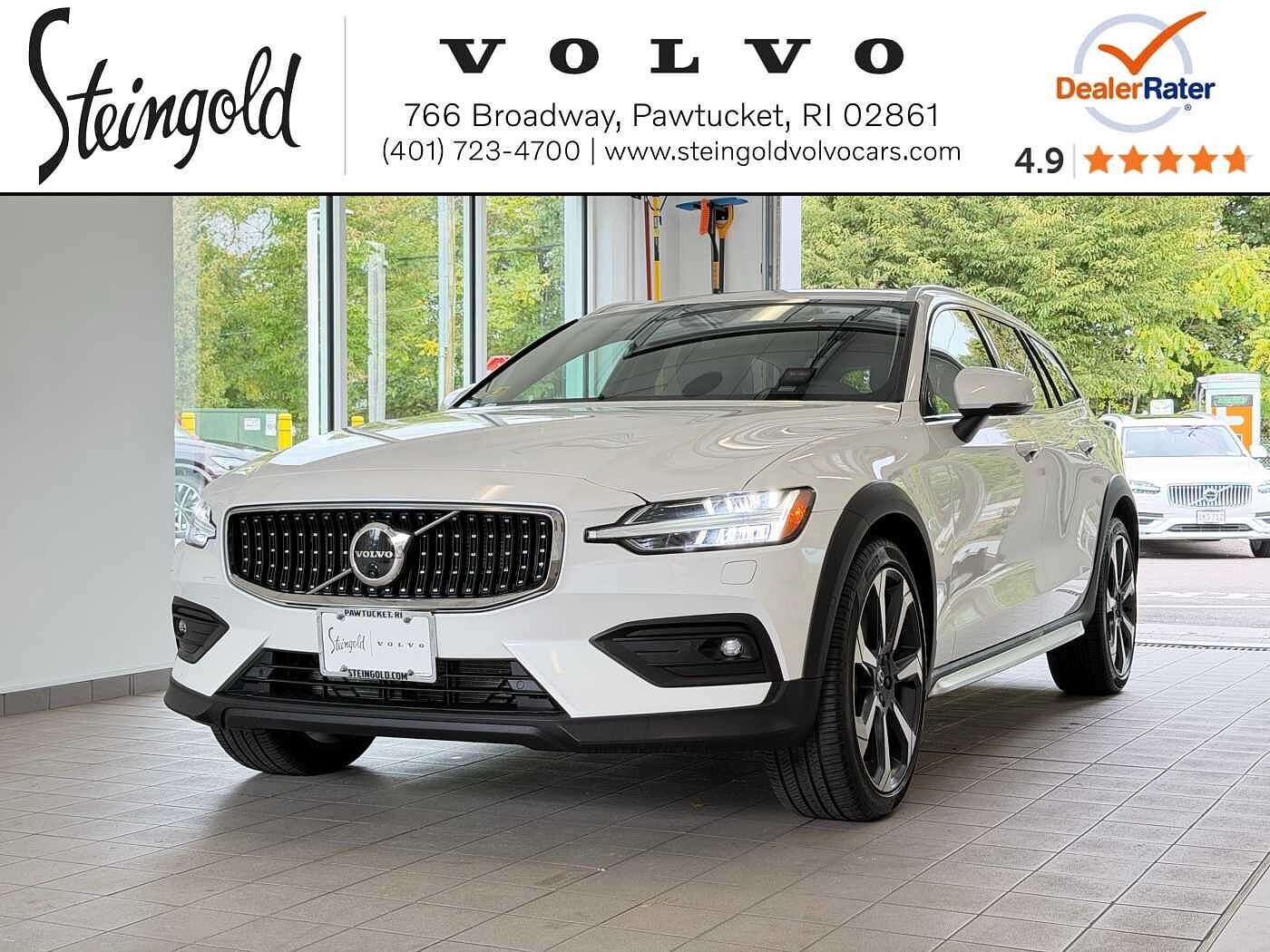2024 VOLVO V60CC