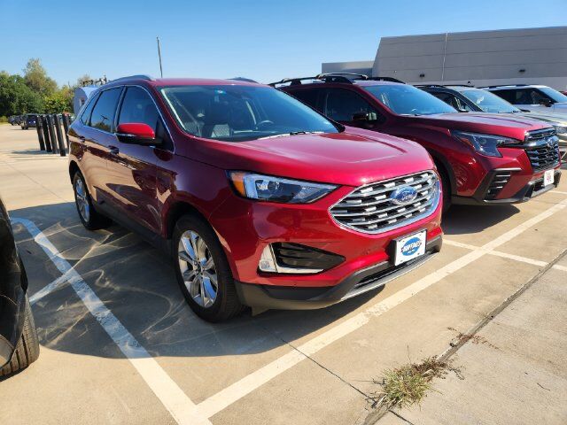 2024 FORD Edge