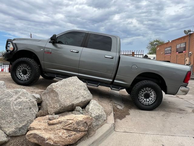 2012 DODGE Ram
