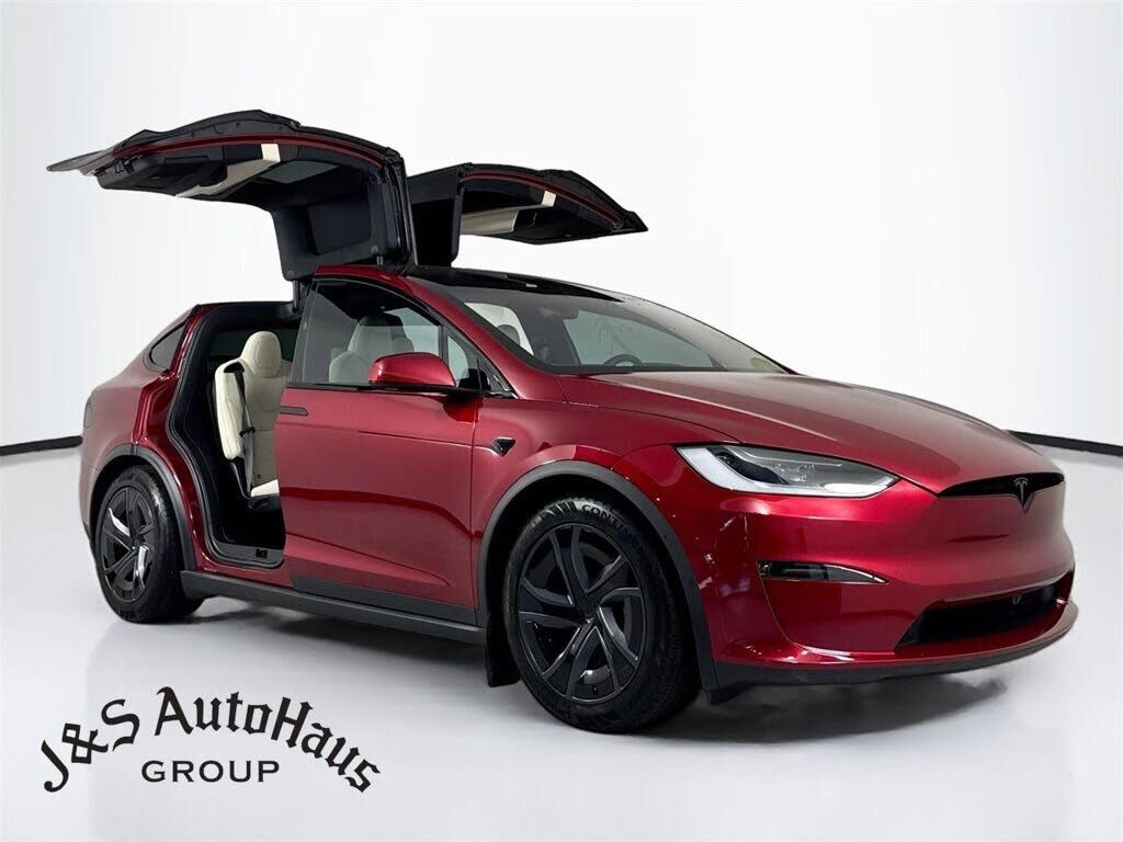 2026 TESLA Model X