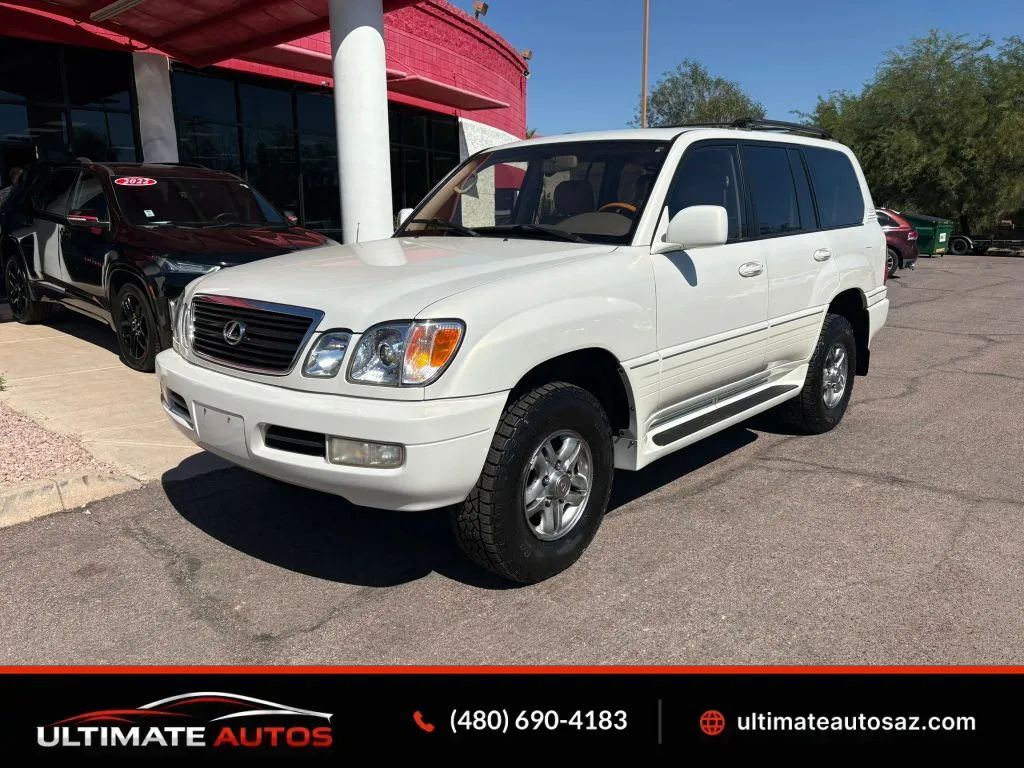 2001 LEXUS LX