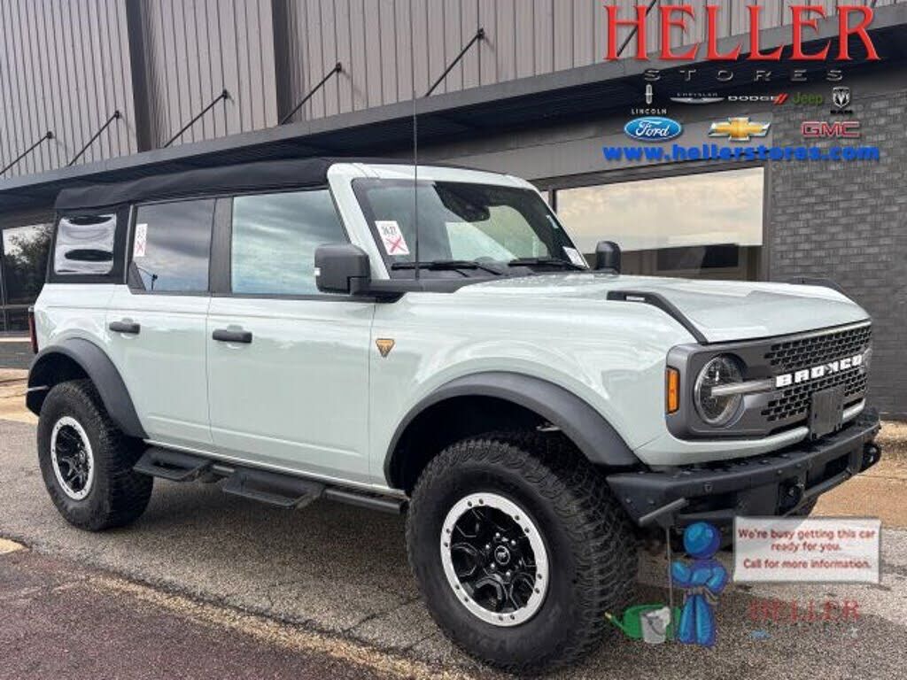 2024 FORD Bronco