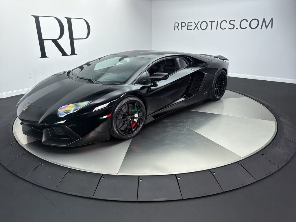 2012 LAMBORGHINI Aventador
