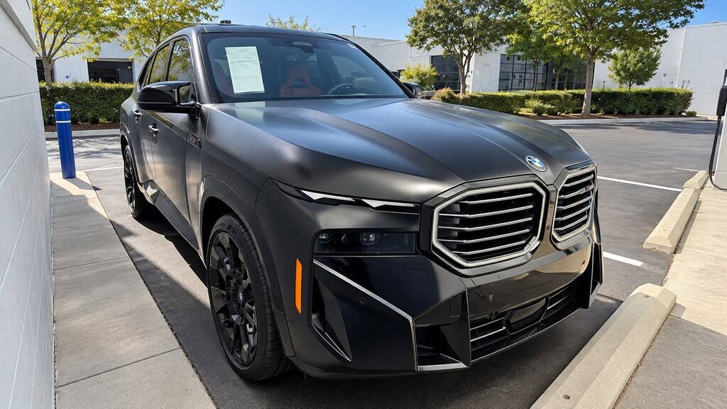 2024 BMW XM