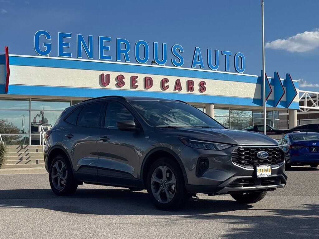 2025 FORD Escape