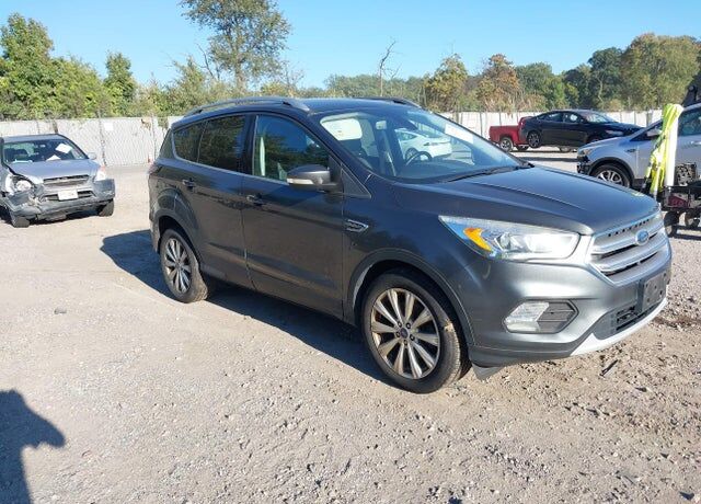 2017 FORD Escape