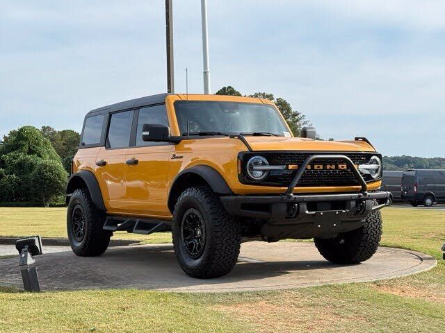 2022 FORD Bronco