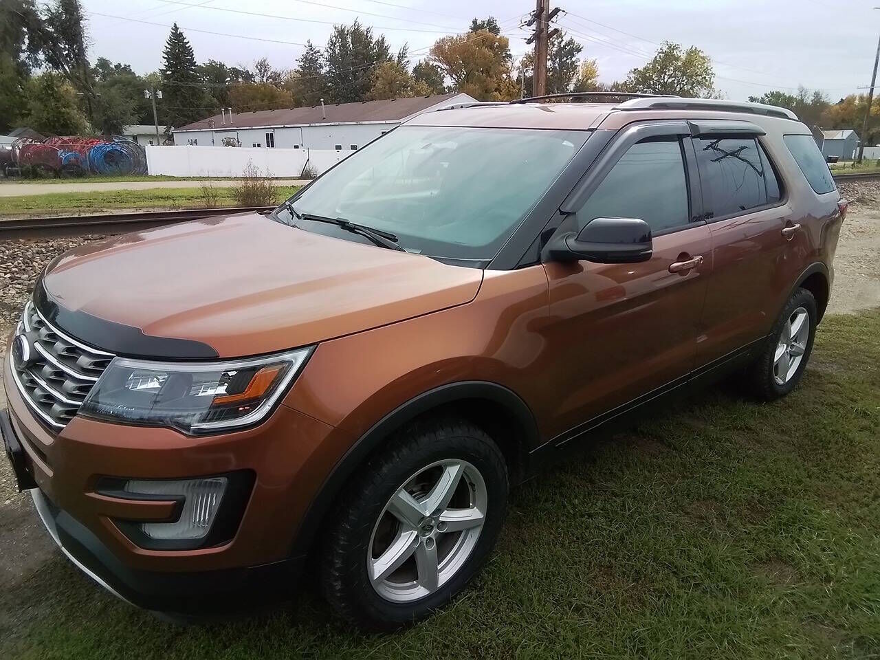 2017 FORD Explorer