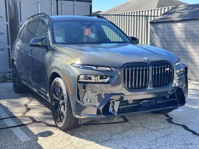 2027 BMW X7