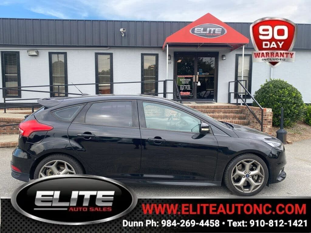 2017 FORD Focus