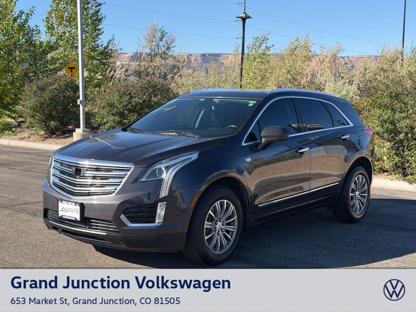 2017 CADILLAC XT5