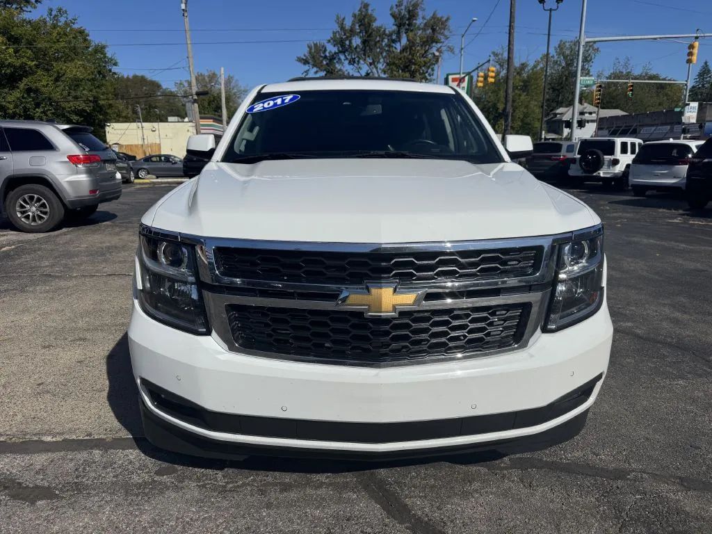 2017 CHEVROLET Suburban