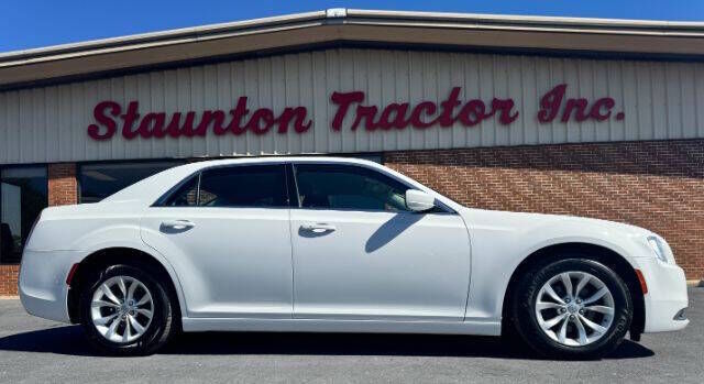 2018 CHRYSLER 300