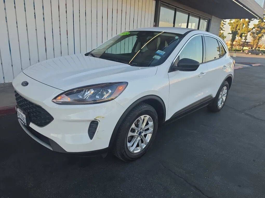 2022 FORD Escape
