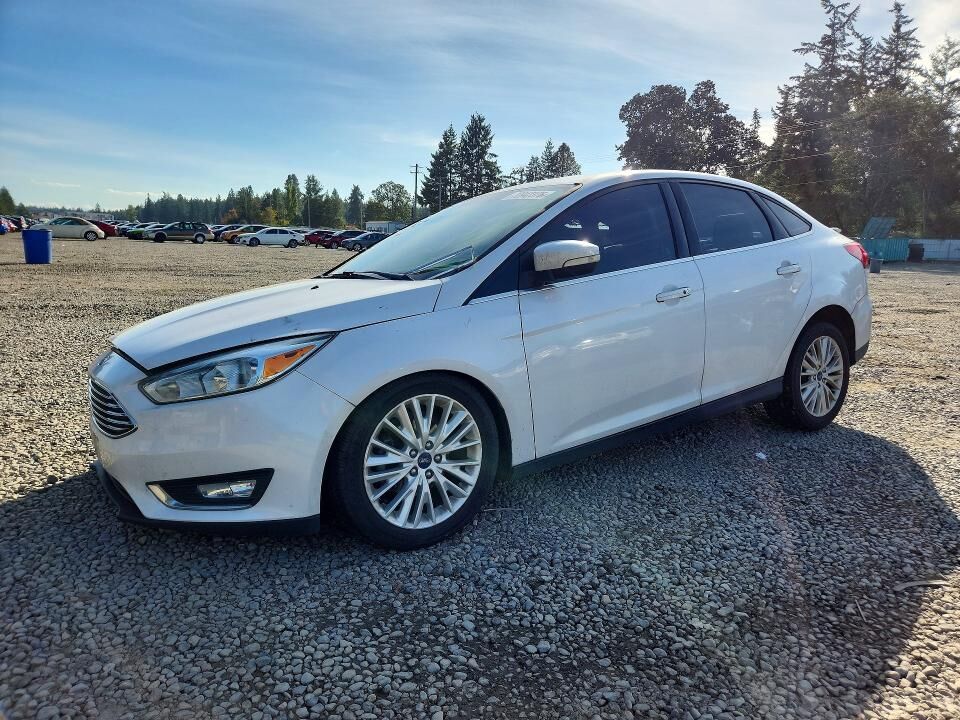 2017 FORD Focus