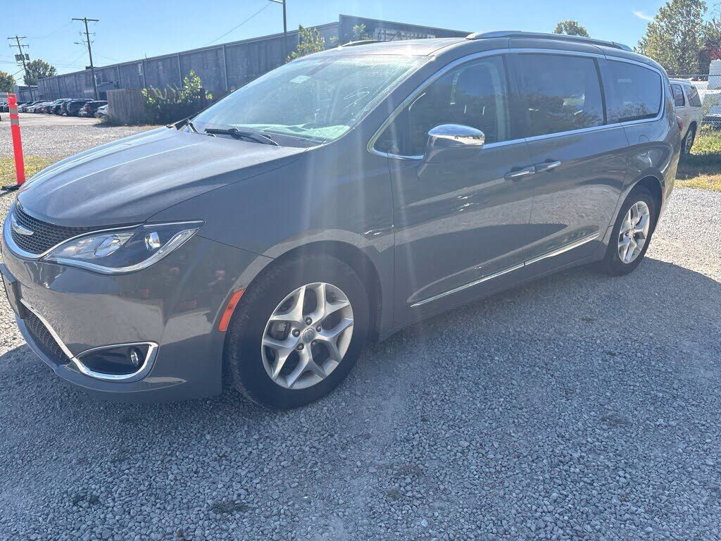 2020 CHRYSLER Pacifica