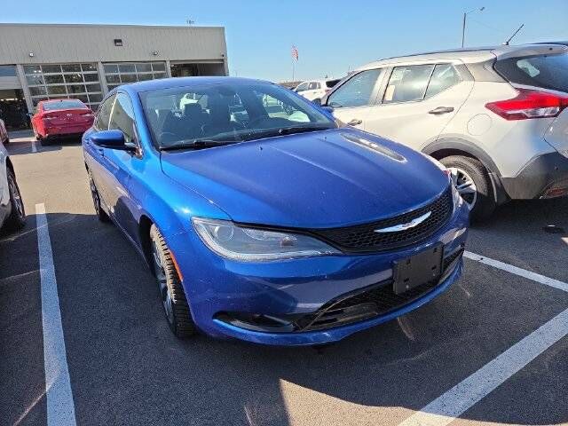 2016 CHRYSLER 200