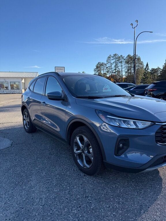 2025 FORD Escape