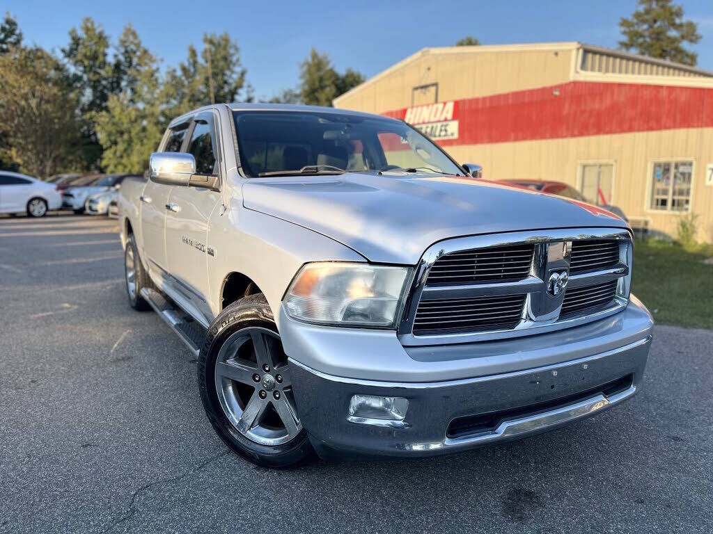 2012 DODGE Ram