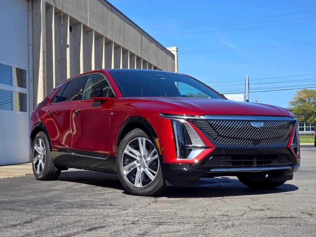 2024 CADILLAC Lyriq