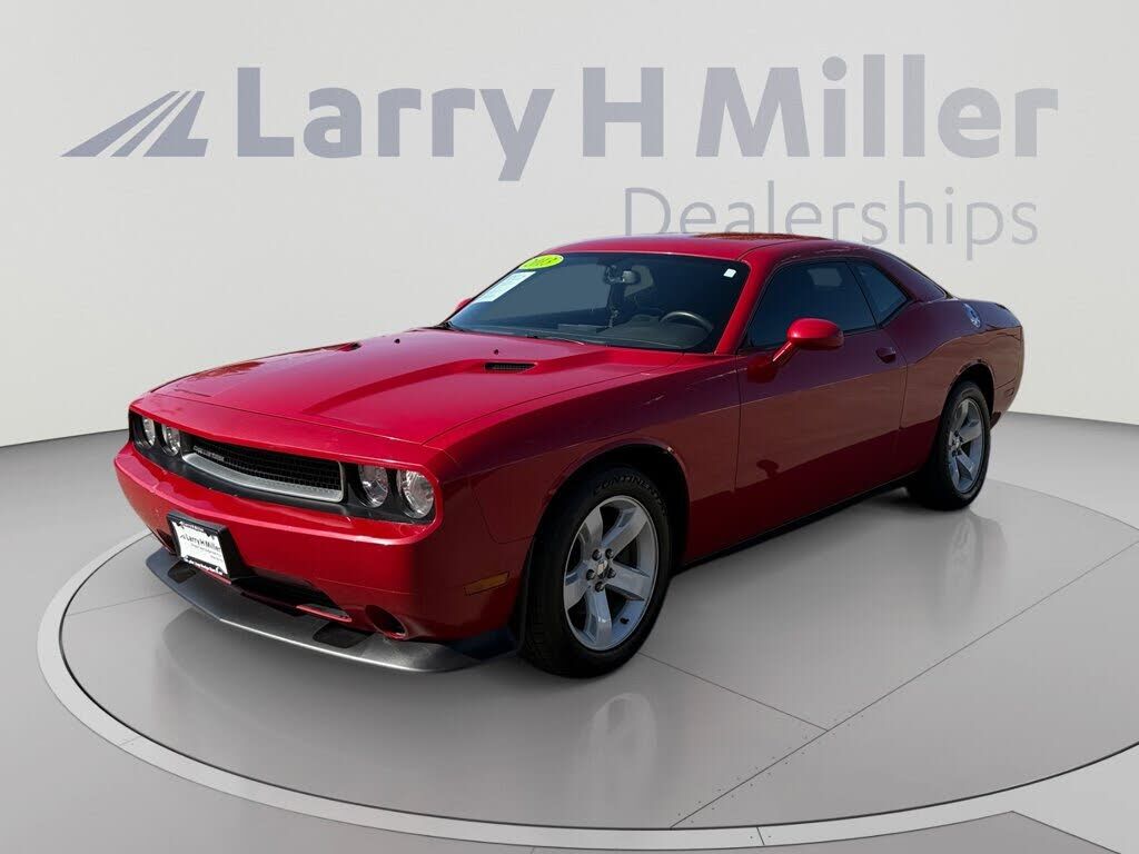 2013 DODGE Challenger