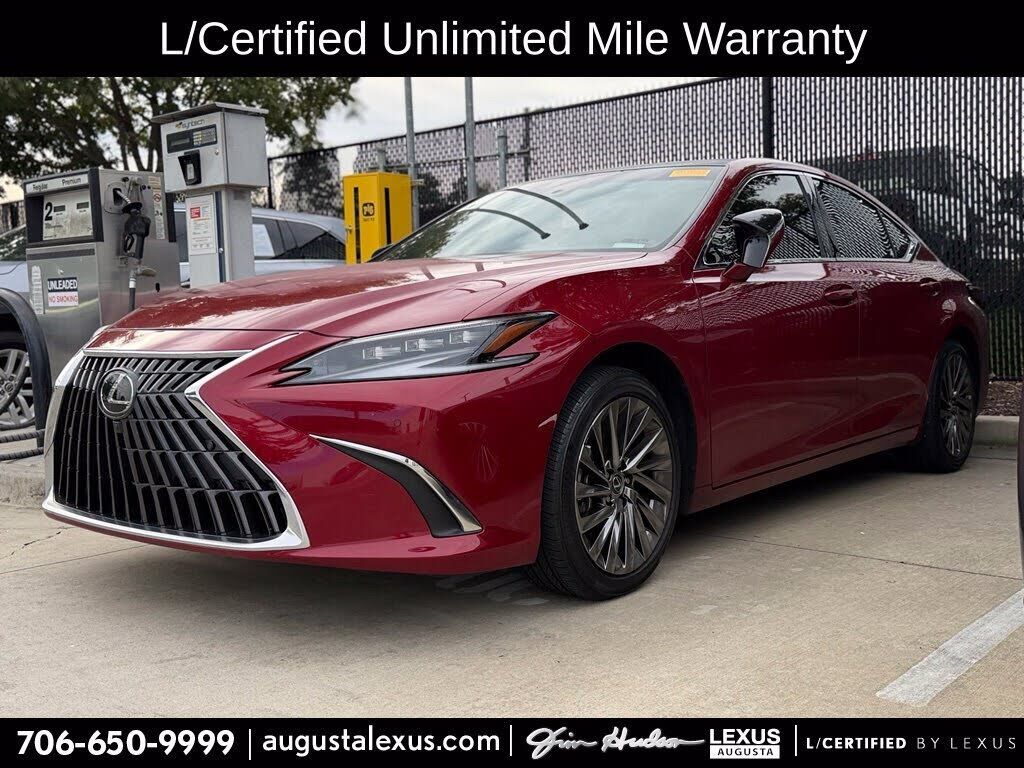 2025 LEXUS ES