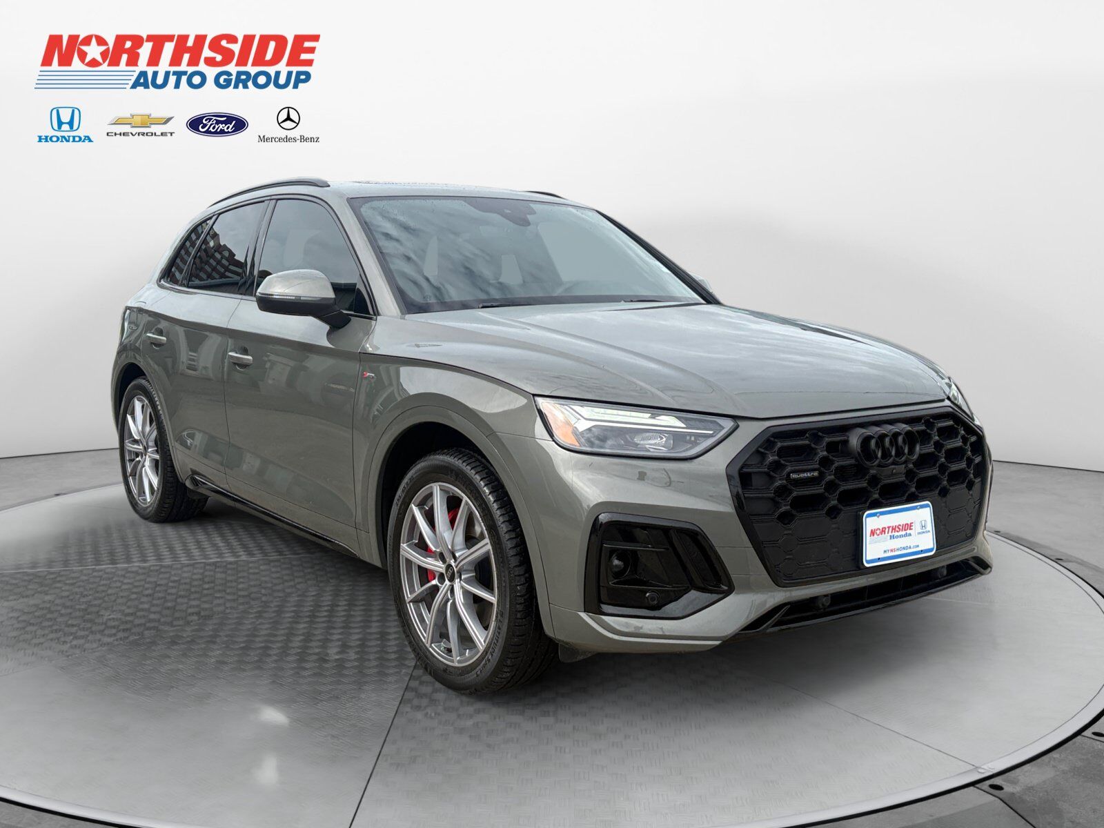 2024 AUDI Q5 e