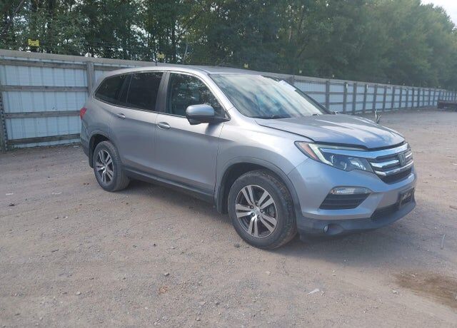 2017 HONDA Pilot