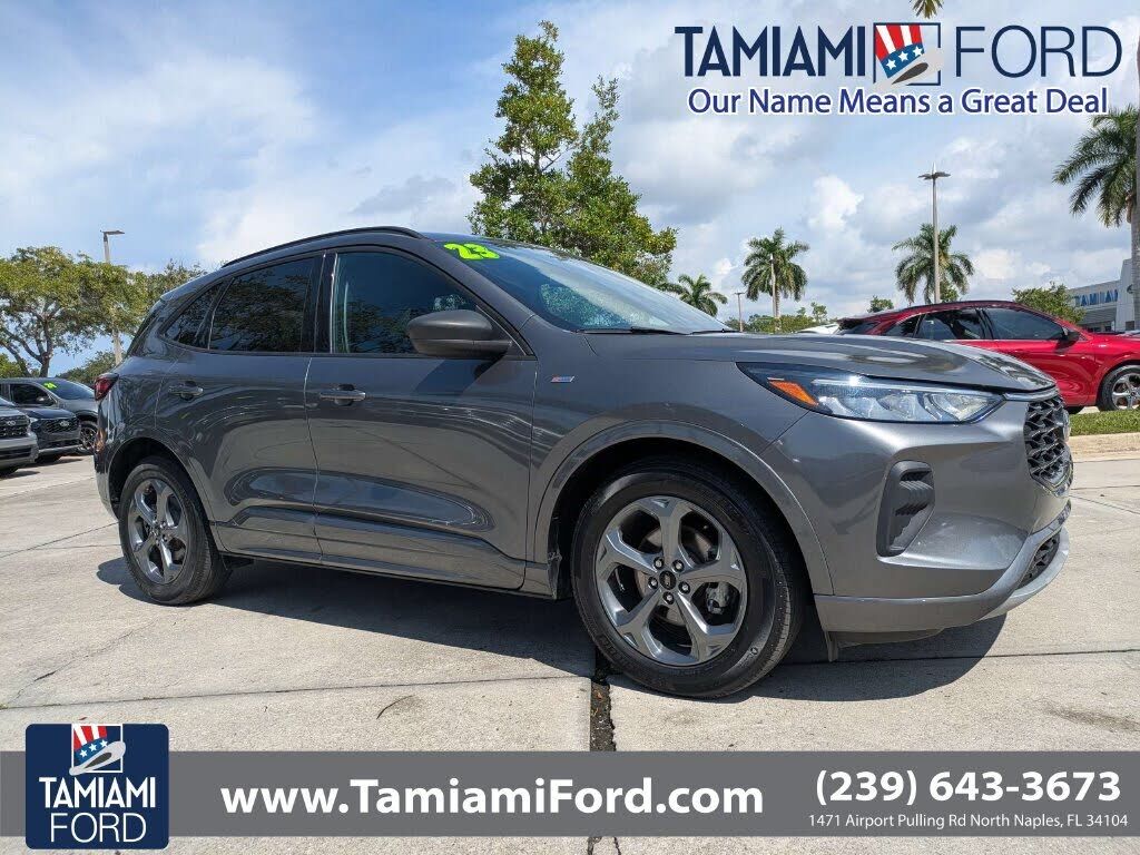 2023 FORD Escape